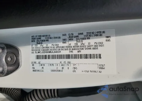 2021 Lincoln Corsair Reserve z USA, uszkodzony, nr VIN 5LMCJ2D9XMUL04331